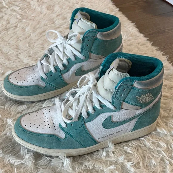 Jordan High OG Teal and White Athletic Shoes - Picture 3 of 6